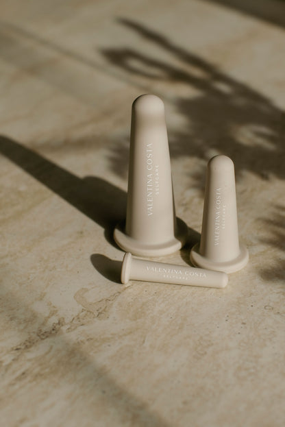 THE VELVET CUPS